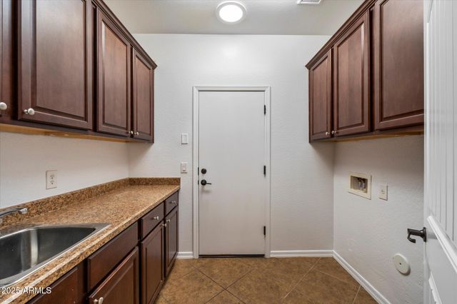 1464 E TONTO Drive, Chandler, AZ 85249