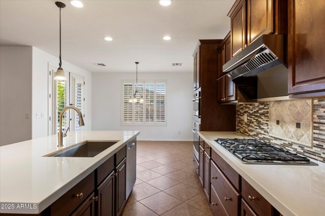 1464 E TONTO Drive, Chandler, AZ 85249