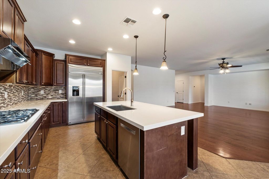 1464 E TONTO Drive, Chandler, AZ 85249