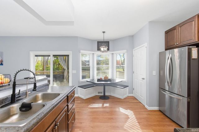 22722 Fair Oaks Court, Elkhart, IN 46514