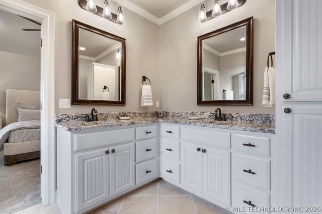 849 E 148th Place S, Glenpool, OK 74033