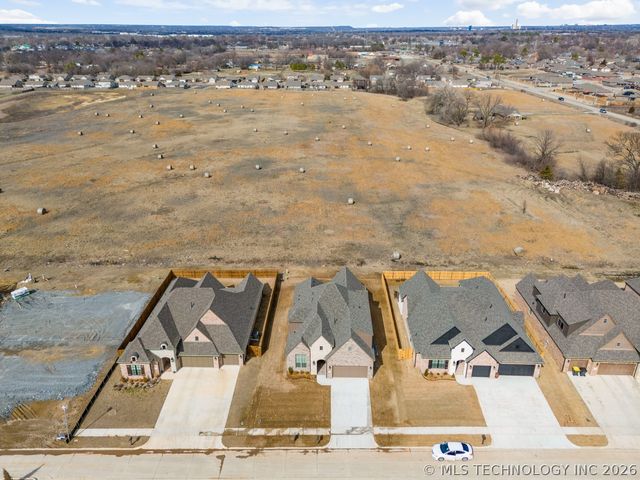 849 E 148th Place S, Glenpool, OK 74033