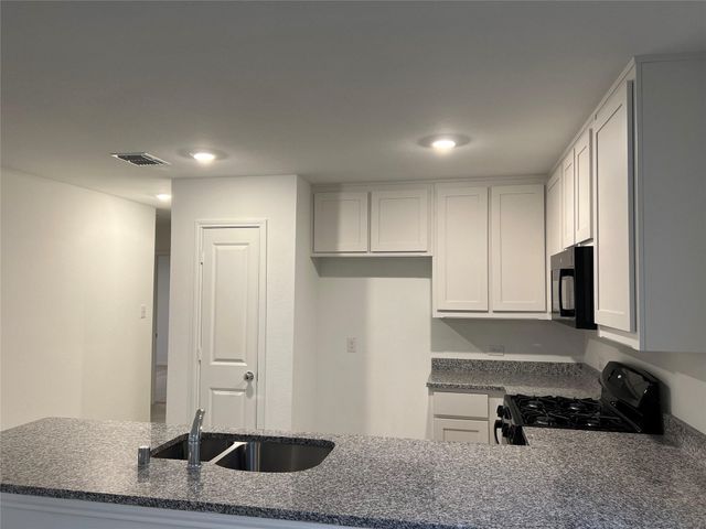 2836 Slatewood Drive, Fort Worth, TX 76179