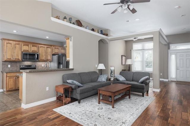 5249 Carson Place, Lawrence, KS 66049