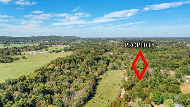 1315 N Scott Hollow Road, Springdale, AR 72764