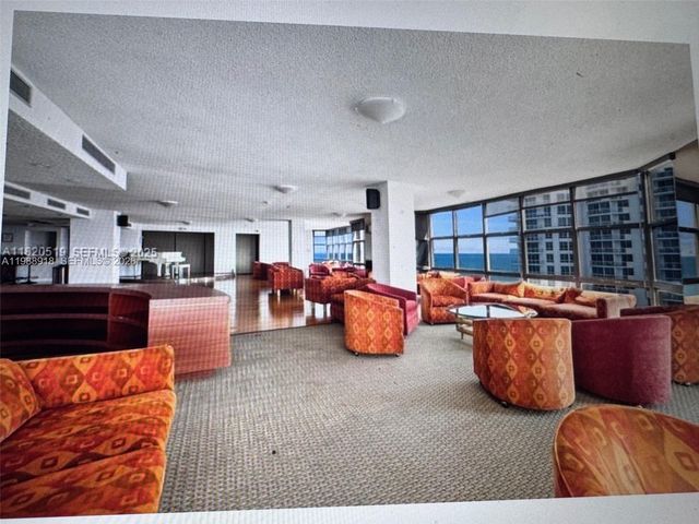 6423 Collins Ave 1605, Miami Beach, FL 33141