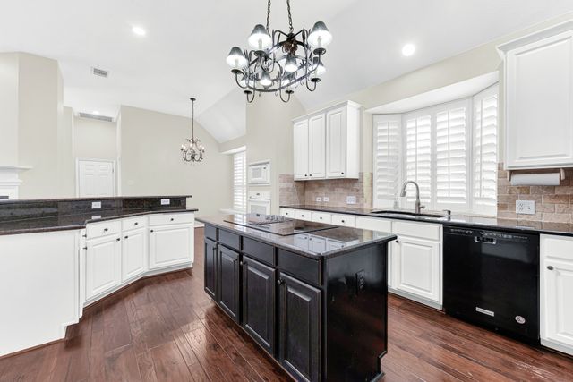 3217 Royal Melbourne Drive, Plano, TX 75093