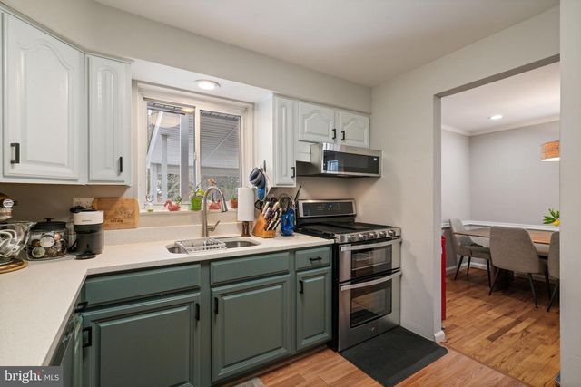 3903 WHISPERING LN, Falls Church, VA 22041