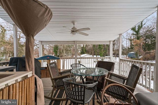 3903 WHISPERING LN, Falls Church, VA 22041