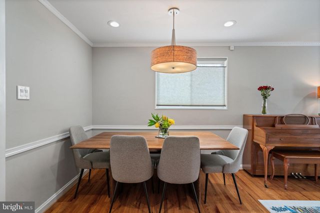 3903 WHISPERING LN, Falls Church, VA 22041