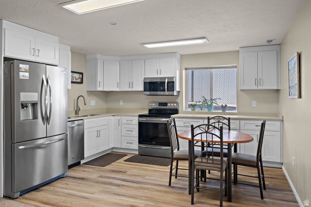 1597 E 11400 S, Sandy, UT 84092