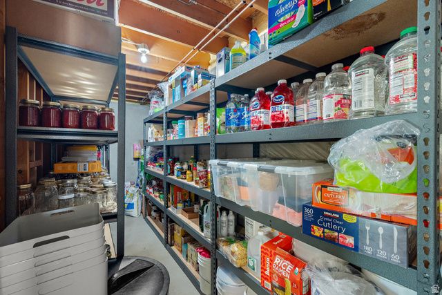 1597 E 11400 S, Sandy, UT 84092