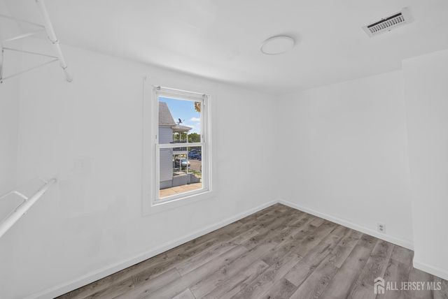 23 union Street 2, Carteret, NJ 07008