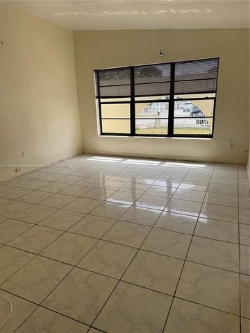 3441 NW 177th Ter, Miami Gardens, FL 33056