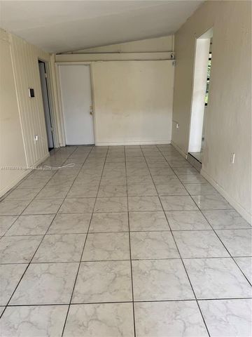 3441 NW 177th Ter, Miami Gardens, FL 33056