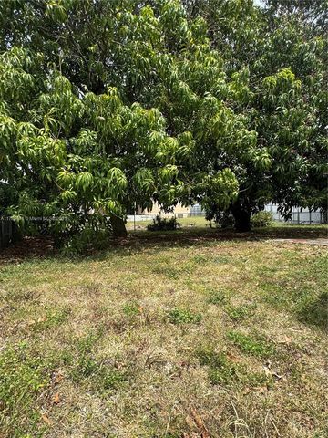 3441 NW 177th Ter, Miami Gardens, FL 33056