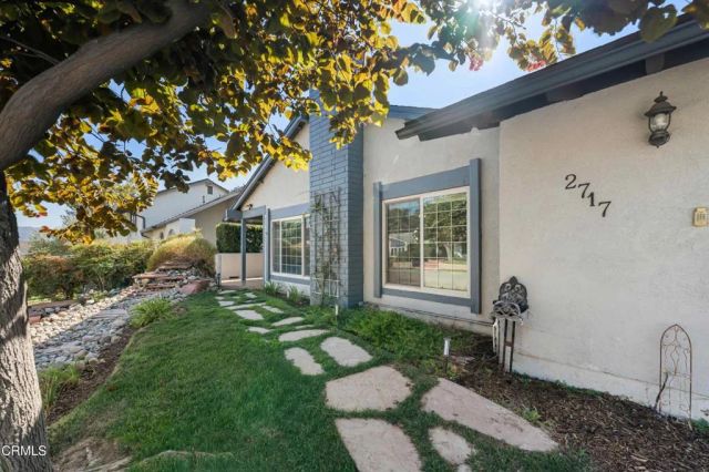 2717 Carlmont Place, Simi Valley, CA 93065