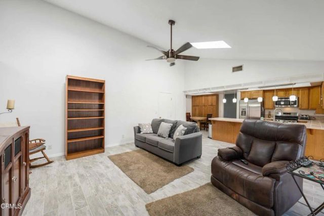 2717 Carlmont Place, Simi Valley, CA 93065