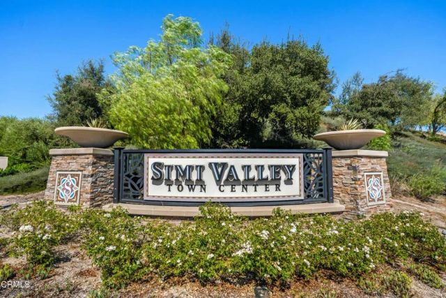 2717 Carlmont Place, Simi Valley, CA 93065