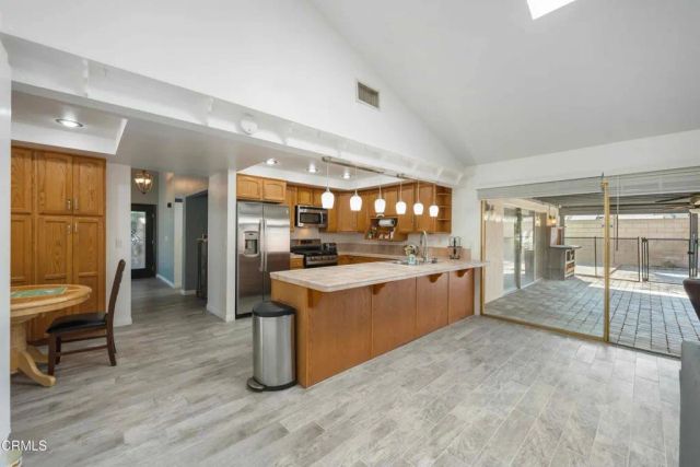 2717 Carlmont Place, Simi Valley, CA 93065