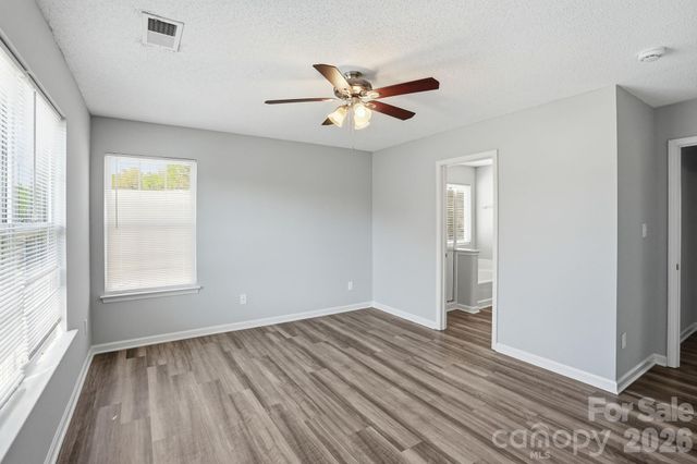 836 Almora Drive, Charlotte, NC 28216