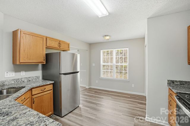 836 Almora Drive, Charlotte, NC 28216