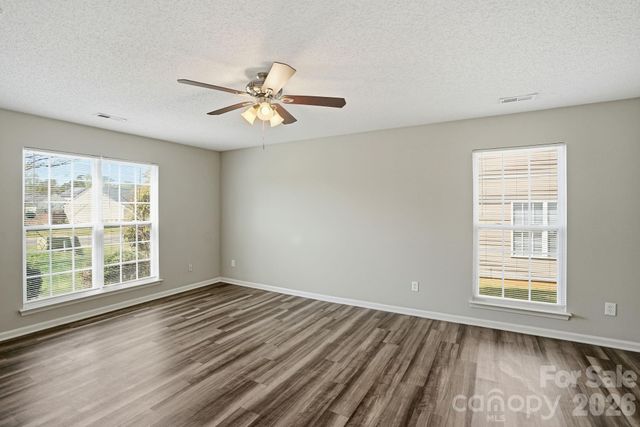 836 Almora Drive, Charlotte, NC 28216