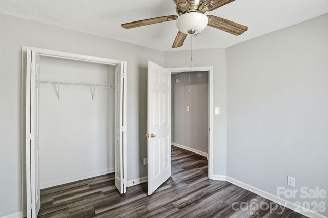 836 Almora Drive, Charlotte, NC 28216