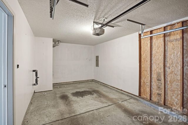 836 Almora Drive, Charlotte, NC 28216