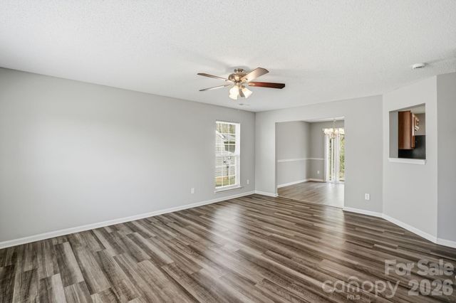 836 Almora Drive, Charlotte, NC 28216