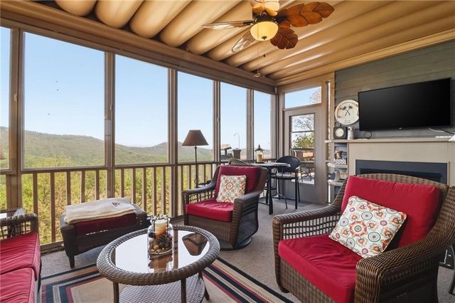 1692 Ridgeview Drive, Big Canoe, GA 30143