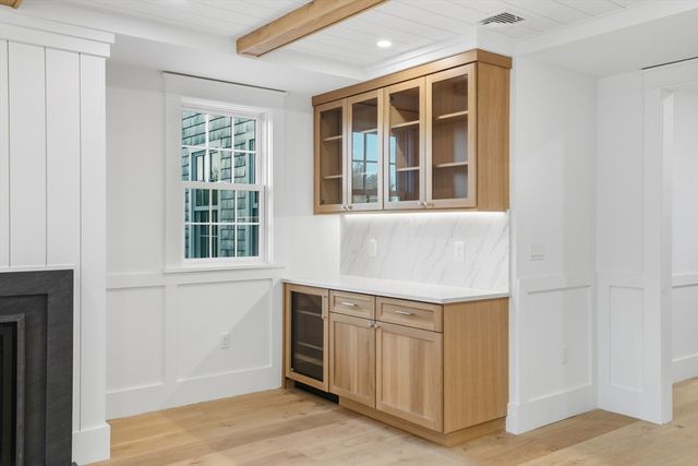 6 Mariner Way, Nantucket, MA 02554