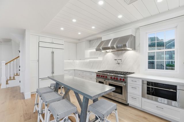 6 Mariner Way, Nantucket, MA 02554