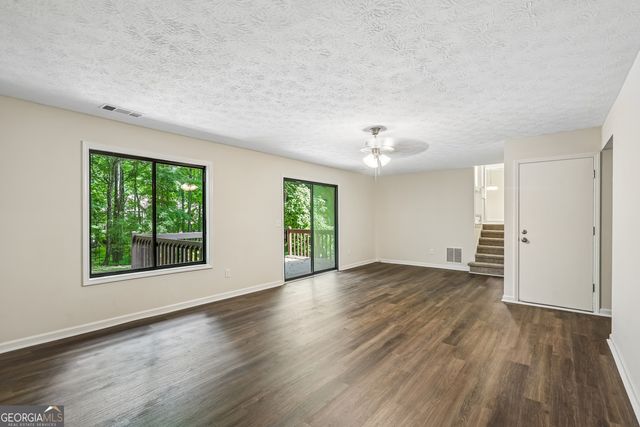 4927 Dillards Mill Way, Peachtree Corners, GA 30096