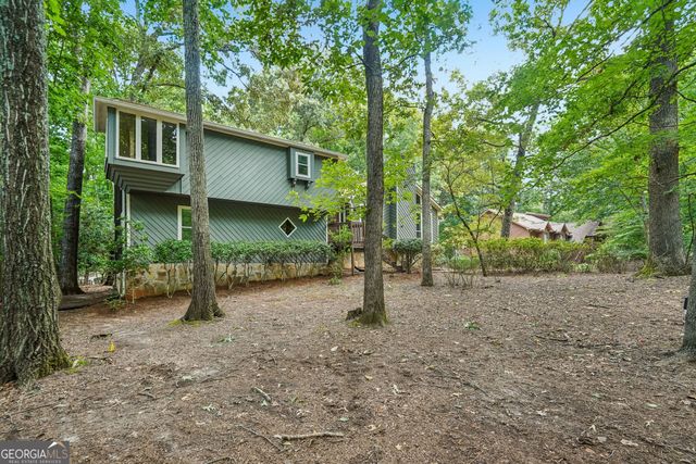 4927 Dillards Mill Way, Peachtree Corners, GA 30096
