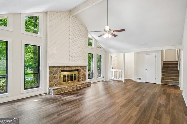 4927 Dillards Mill Way, Peachtree Corners, GA 30096