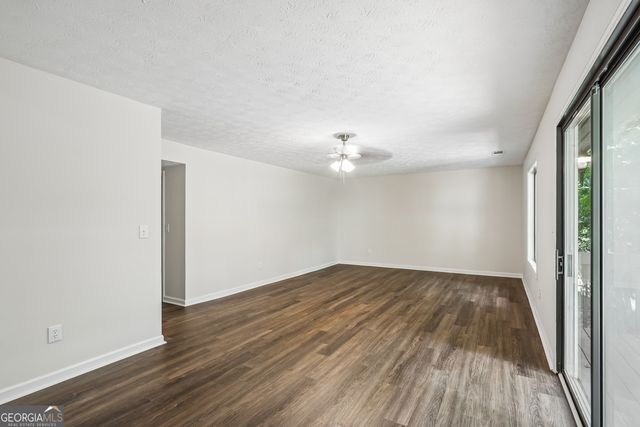 4927 Dillards Mill Way, Peachtree Corners, GA 30096