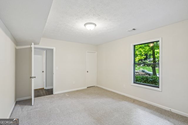4927 Dillards Mill Way, Peachtree Corners, GA 30096