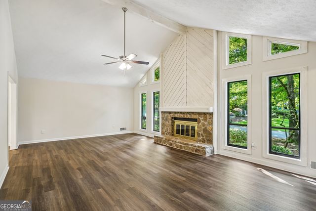 4927 Dillards Mill Way, Peachtree Corners, GA 30096
