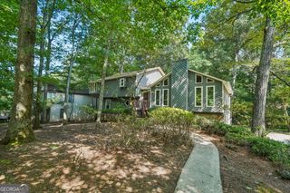 4927 Dillards Mill Way, Peachtree Corners, GA 30096