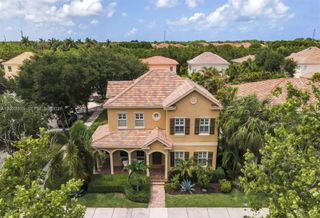 119 Edenberry Ave, Jupiter, FL 33458