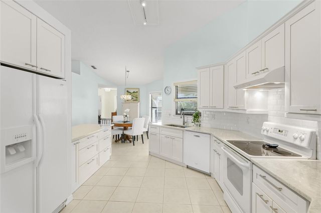 4616 VINTAGE DRIVE, Sarasota, FL 34243