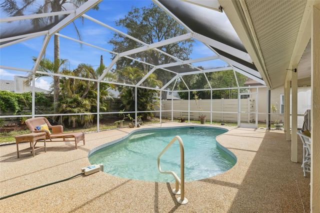4616 VINTAGE DRIVE, Sarasota, FL 34243
