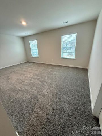 12027 Zazu Way, Charlotte, NC 28215