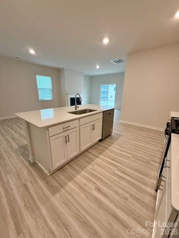 12027 Zazu Way, Charlotte, NC 28215