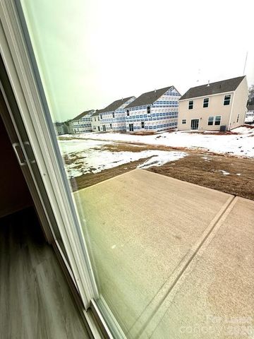 12027 Zazu Way, Charlotte, NC 28215