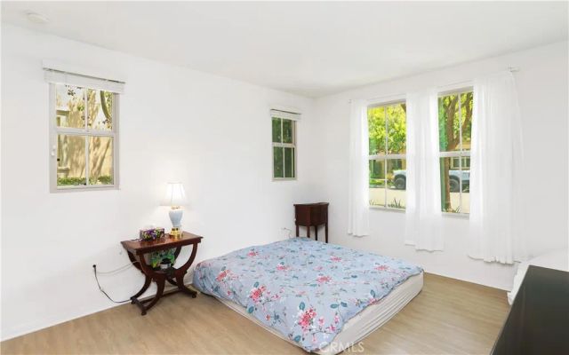 41 Kempton, Irvine, CA 92620