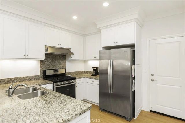 41 Kempton, Irvine, CA 92620