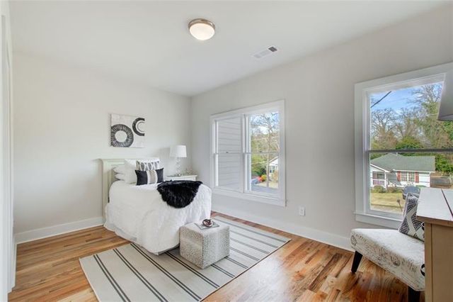 1240 Oakland SW Terrace B, Atlanta, GA 30310