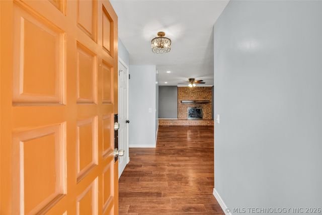 2332 S Nogales Avenue, Tulsa, OK 74107